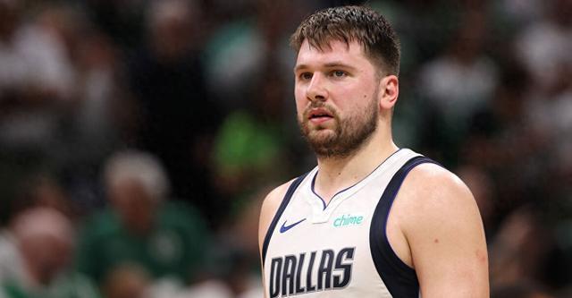 《在场外》视频栏目｜从北京女足夺冠说起