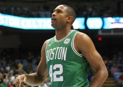 曼联欲引进加拉格尔或埃德松，争夺中场球员，冬季转会窗或成关键。